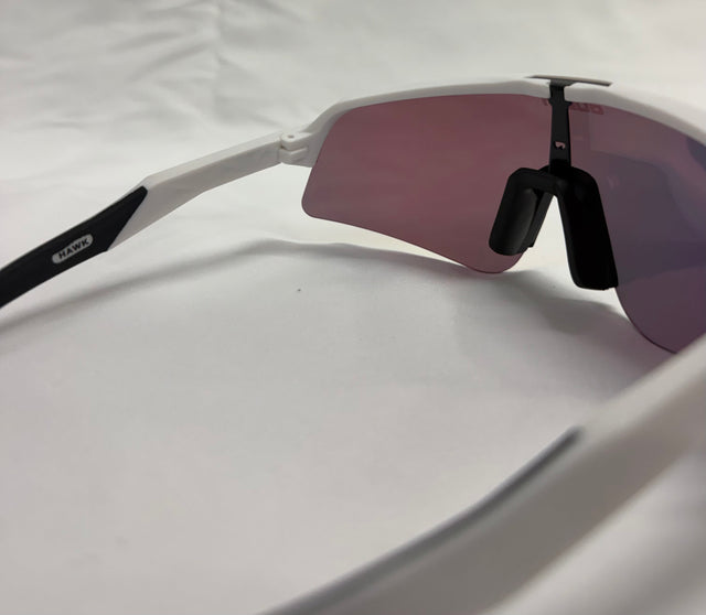 HAWK SUNGLASSES – WHITE/RED LENS